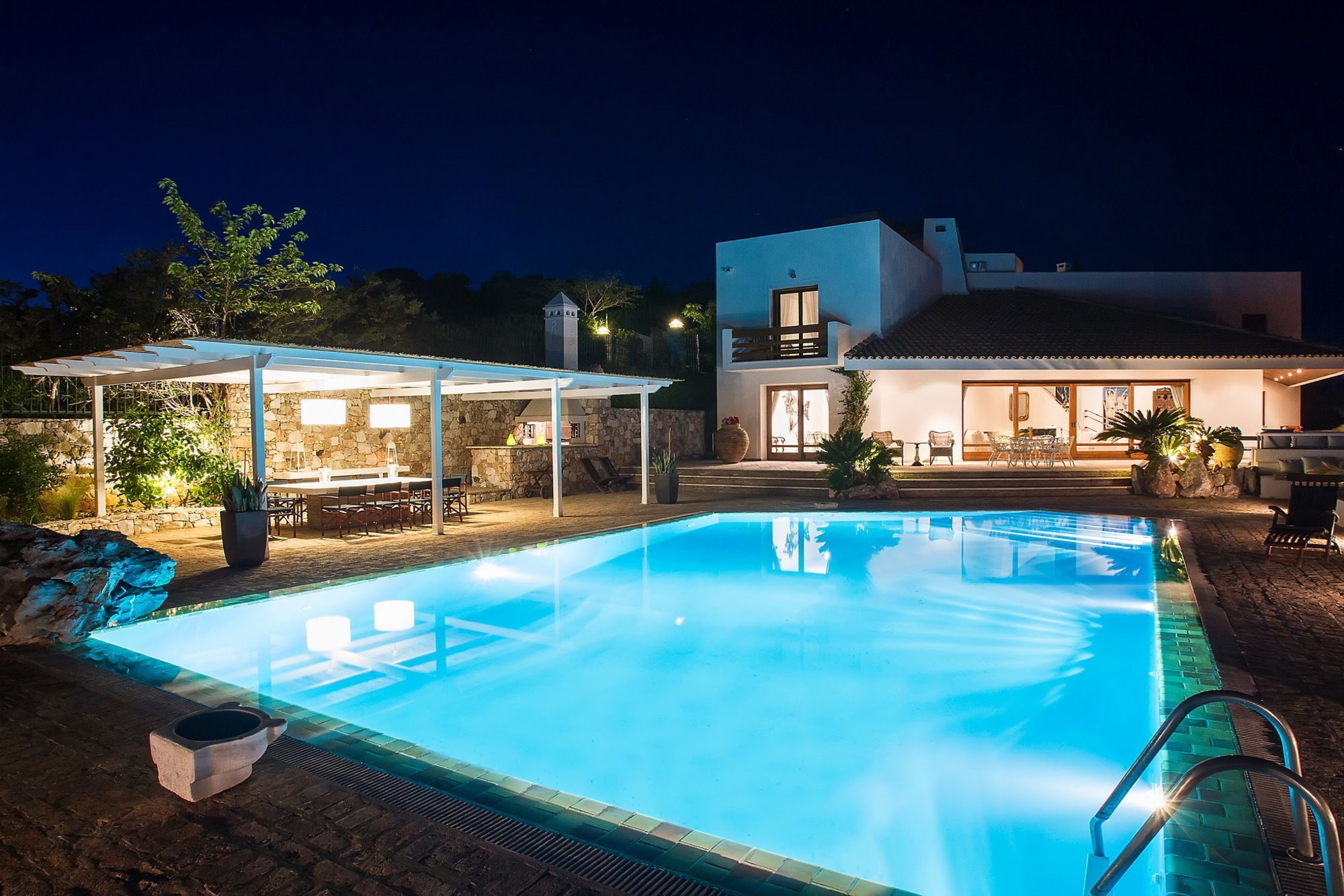 Villa Artisti Marathon Exterior photo